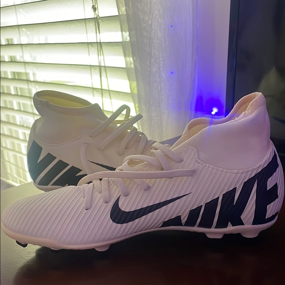 Nike White and Black Soccer Shoes